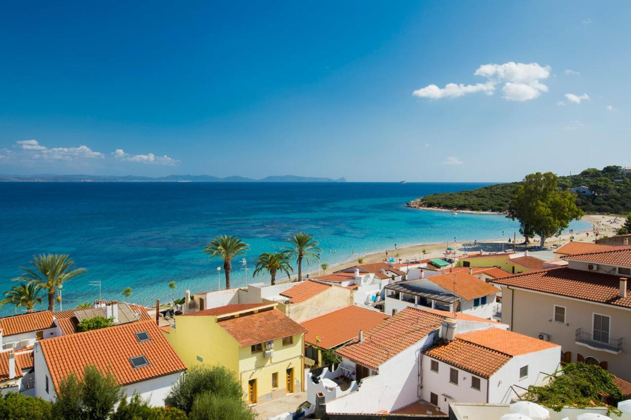 Lu' Hotel Maladroxia SantʼAntìoco المظهر الخارجي الصورة