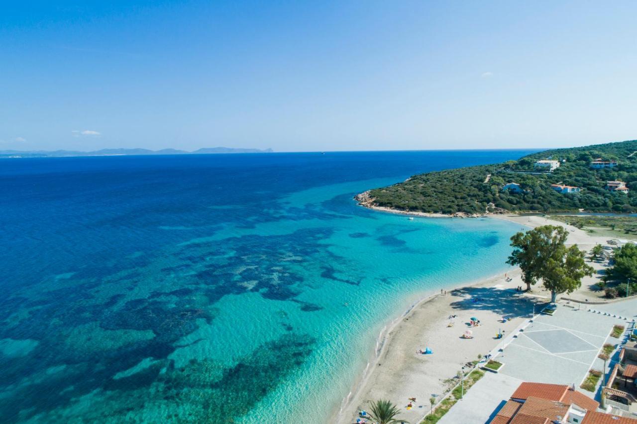 Lu' Hotel Maladroxia SantʼAntìoco المظهر الخارجي الصورة
