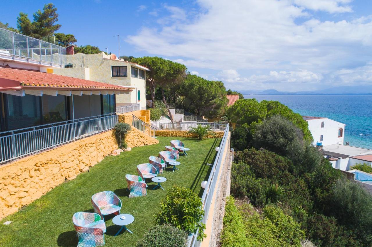 Lu' Hotel Maladroxia SantʼAntìoco المظهر الخارجي الصورة