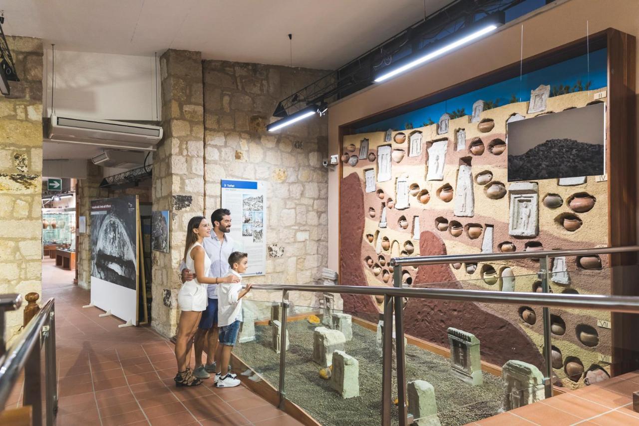 Lu' Hotel Maladroxia SantʼAntìoco المظهر الخارجي الصورة