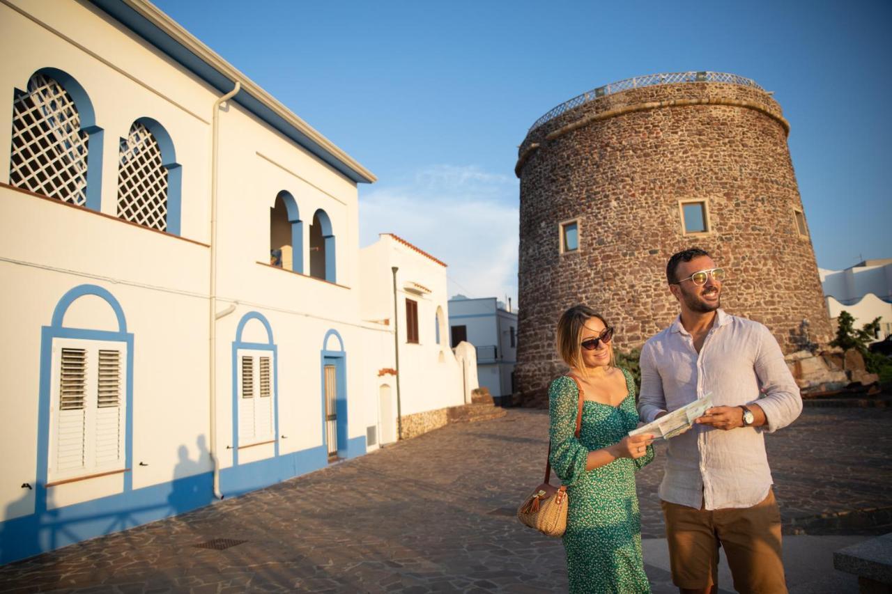 Lu' Hotel Maladroxia SantʼAntìoco المظهر الخارجي الصورة
